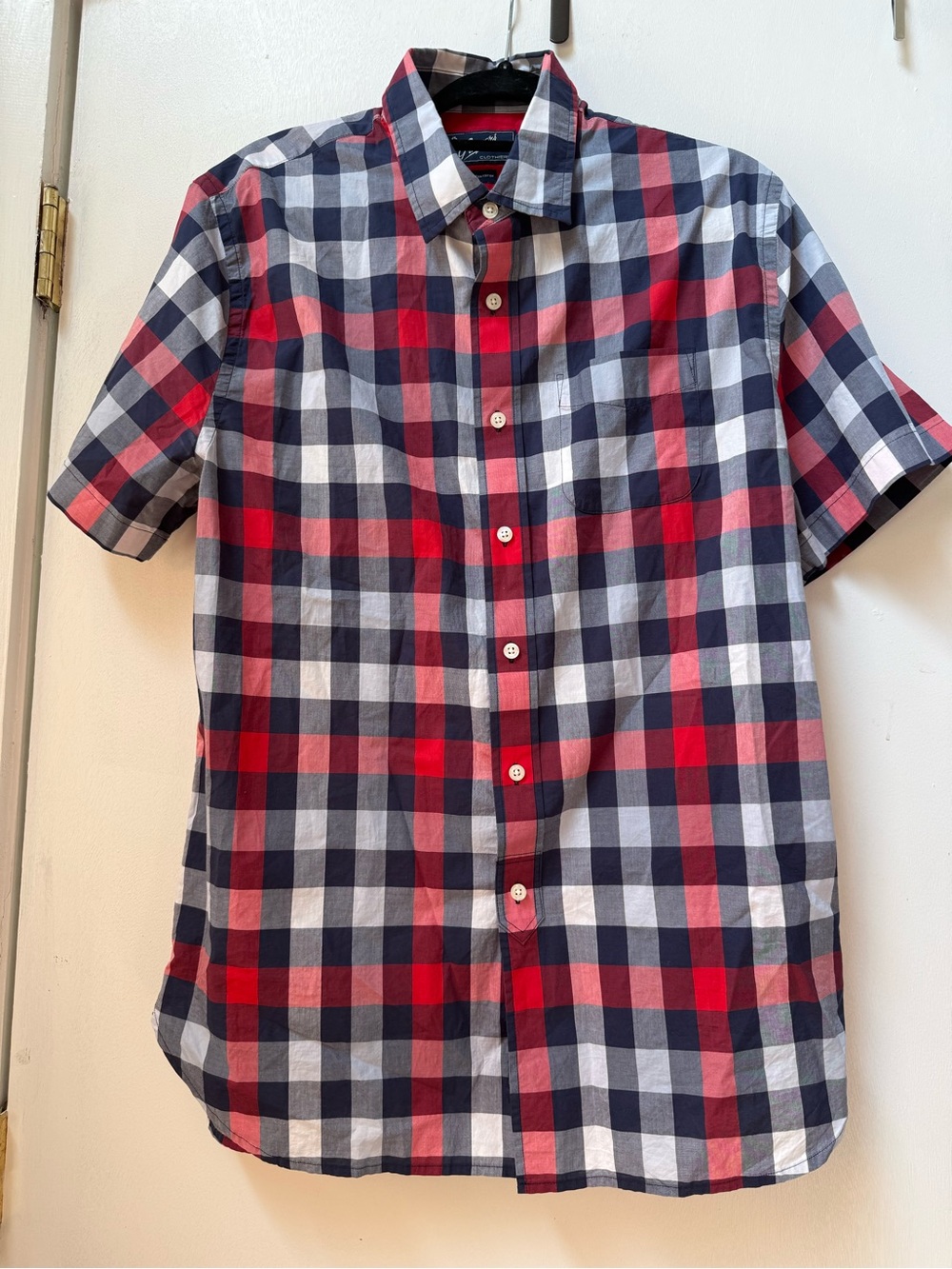 Grayers Red Navy White Short-Sleeve Check Button-Down Shirt